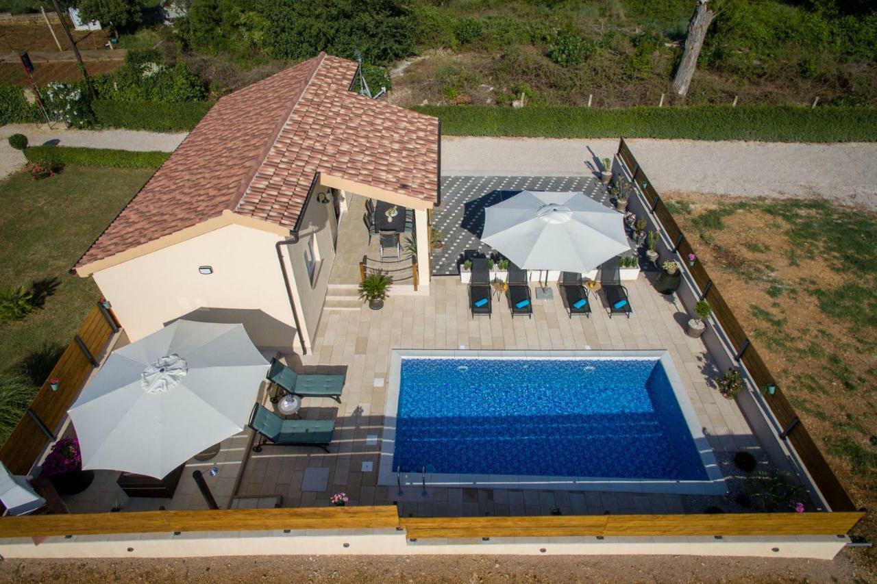 Punta Garden Pool House Villa Posedarje Exterior photo